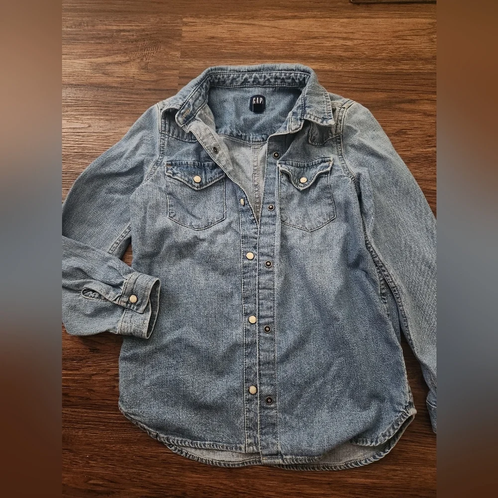 GAP Light Blue Denim Shirt